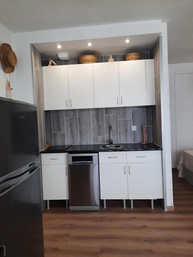 Fuengirola Apartment Carvajal Front Line Primera Linea Екстериор снимка
