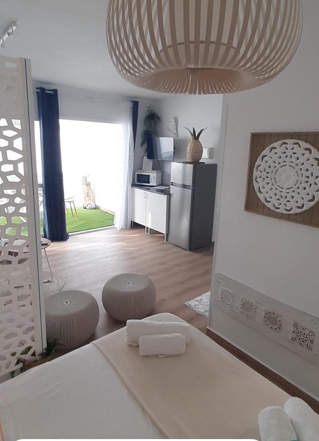 Fuengirola Apartment Carvajal Front Line Primera Linea Екстериор снимка