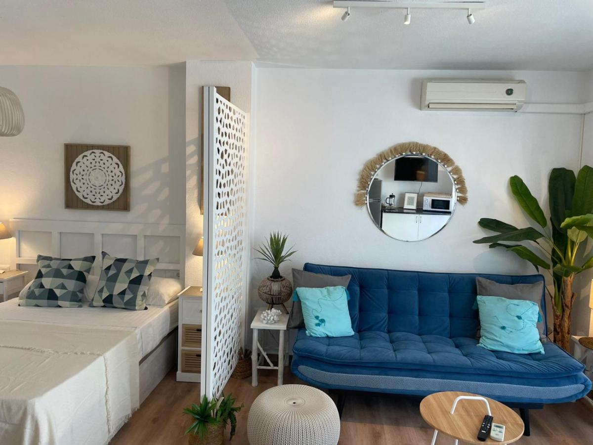 Fuengirola Apartment Carvajal Front Line Primera Linea Екстериор снимка