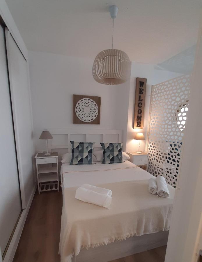 Fuengirola Apartment Carvajal Front Line Primera Linea Екстериор снимка